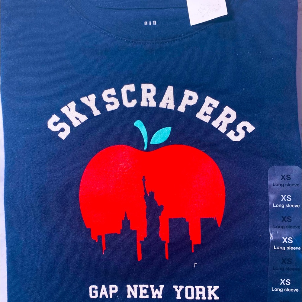 long-sleeved kid’s shirt